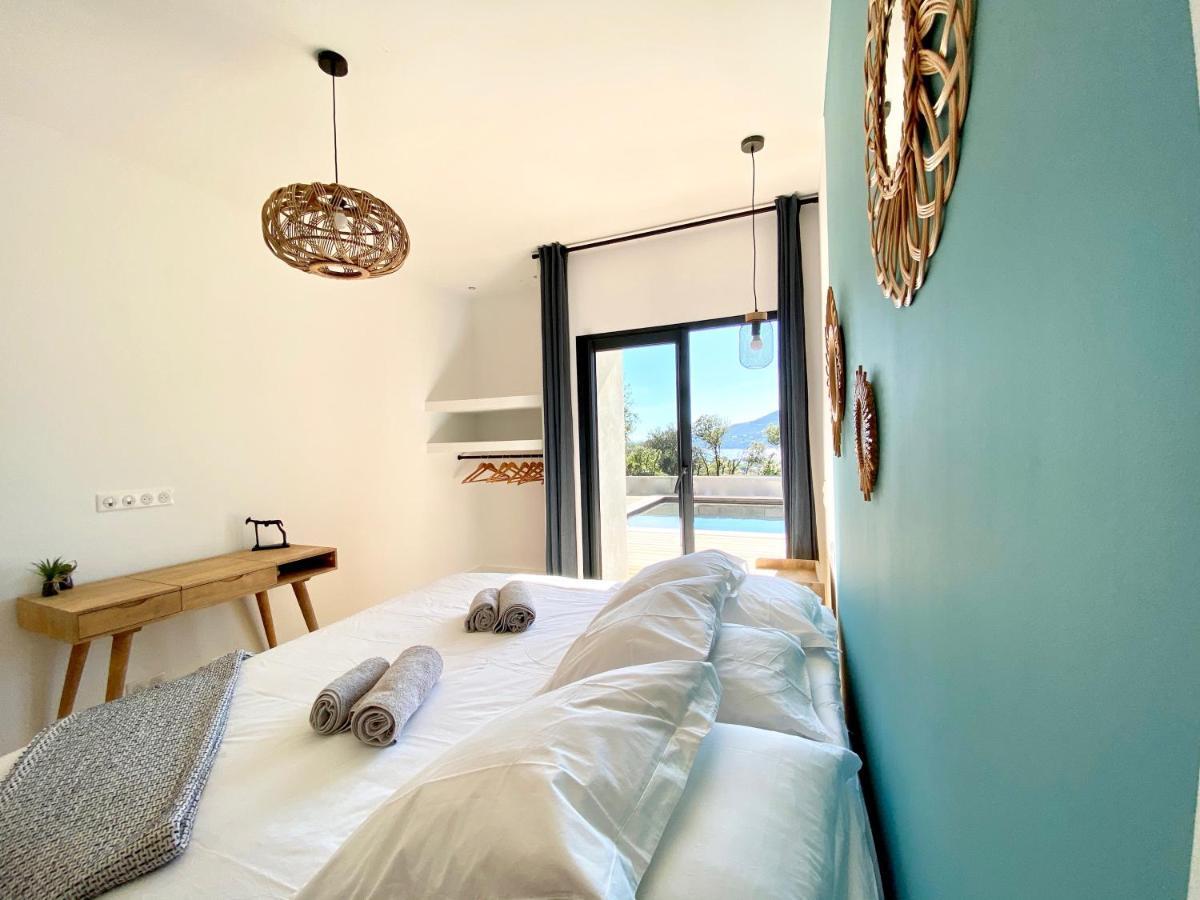 Villas De Standing Avec Magnifique Vue Mer Et Piscines Privees, Sagone 萨戈内 外观 照片