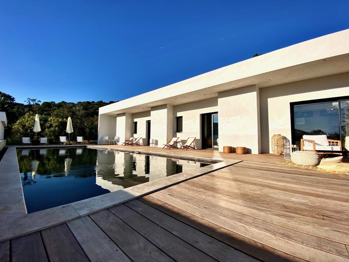 Villas De Standing Avec Magnifique Vue Mer Et Piscines Privees, Sagone 萨戈内 外观 照片