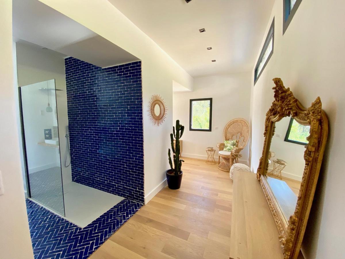 Villas De Standing Avec Magnifique Vue Mer Et Piscines Privees, Sagone 萨戈内 外观 照片