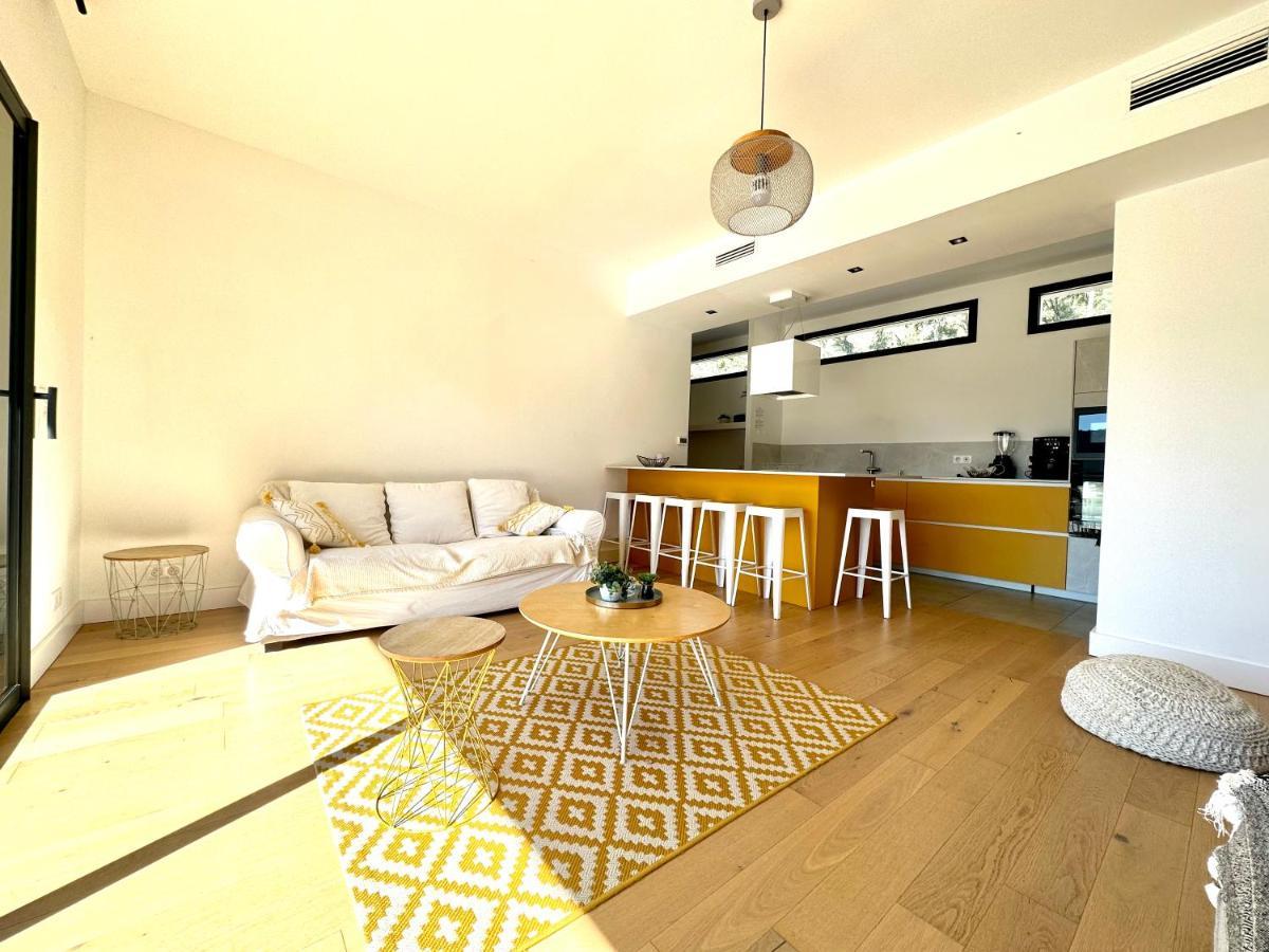 Villas De Standing Avec Magnifique Vue Mer Et Piscines Privees, Sagone 萨戈内 外观 照片