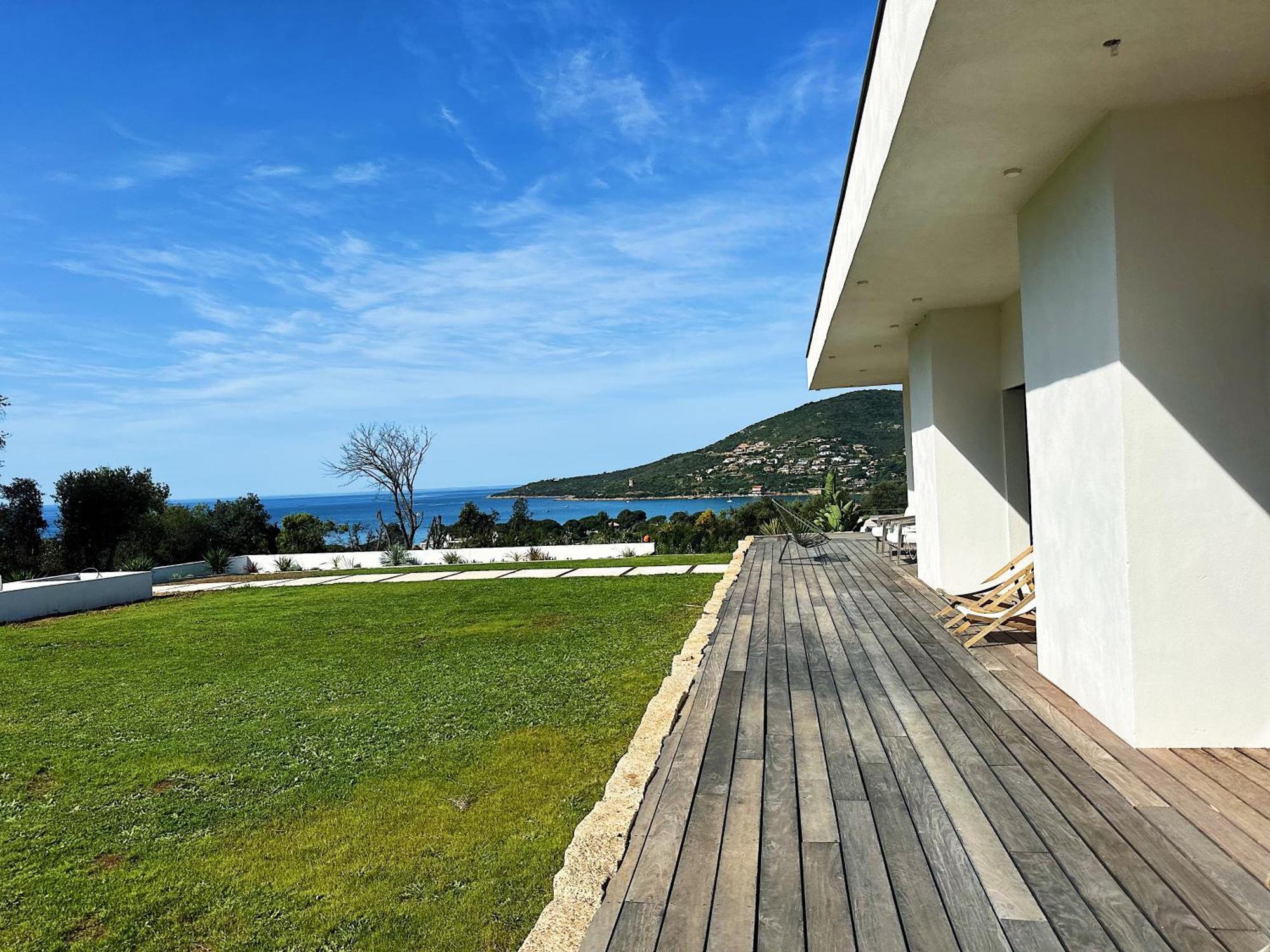 Villas De Standing Avec Magnifique Vue Mer Et Piscines Privees, Sagone 萨戈内 外观 照片