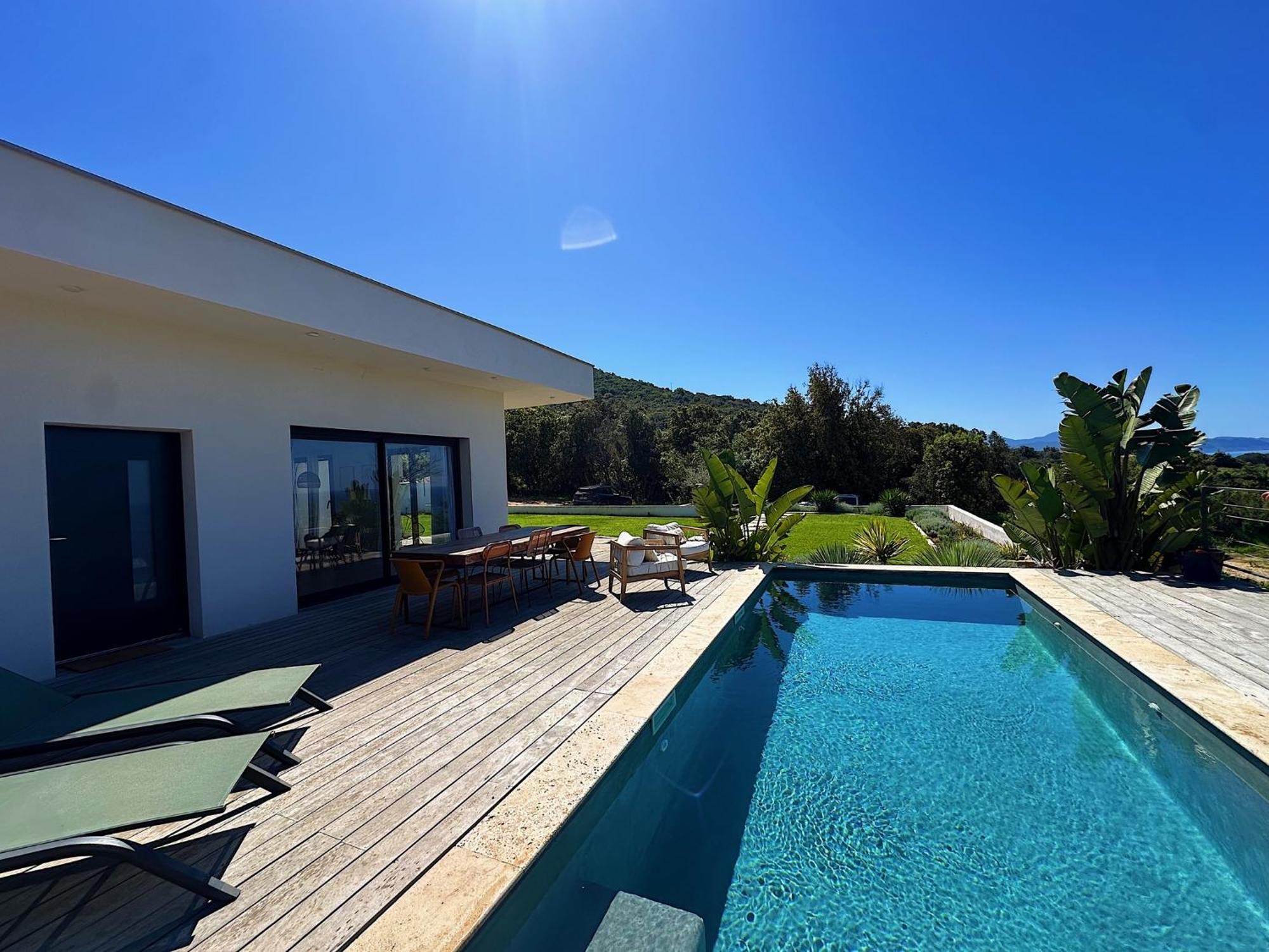 Villas De Standing Avec Magnifique Vue Mer Et Piscines Privees, Sagone 萨戈内 外观 照片